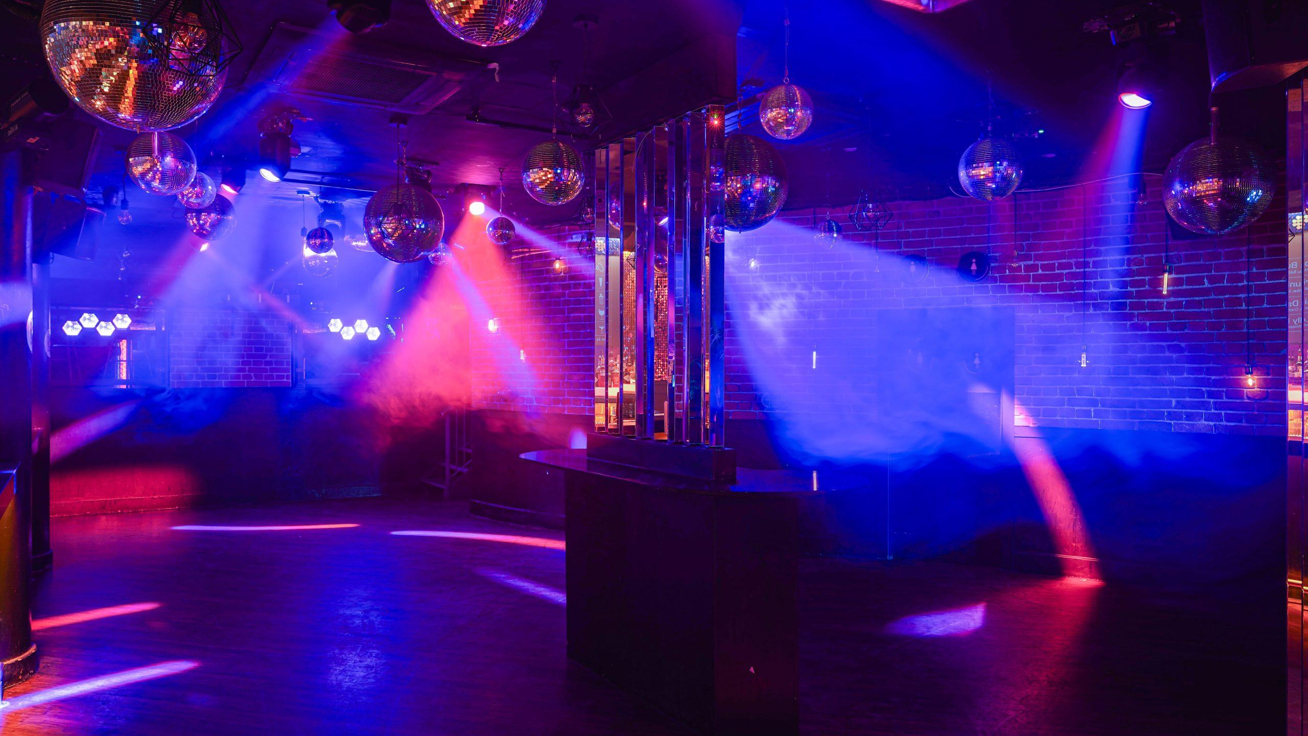 Big Mood graffiti wall art at Ballie Ballerson, London’s famous ball pit bar with vibrant colours.